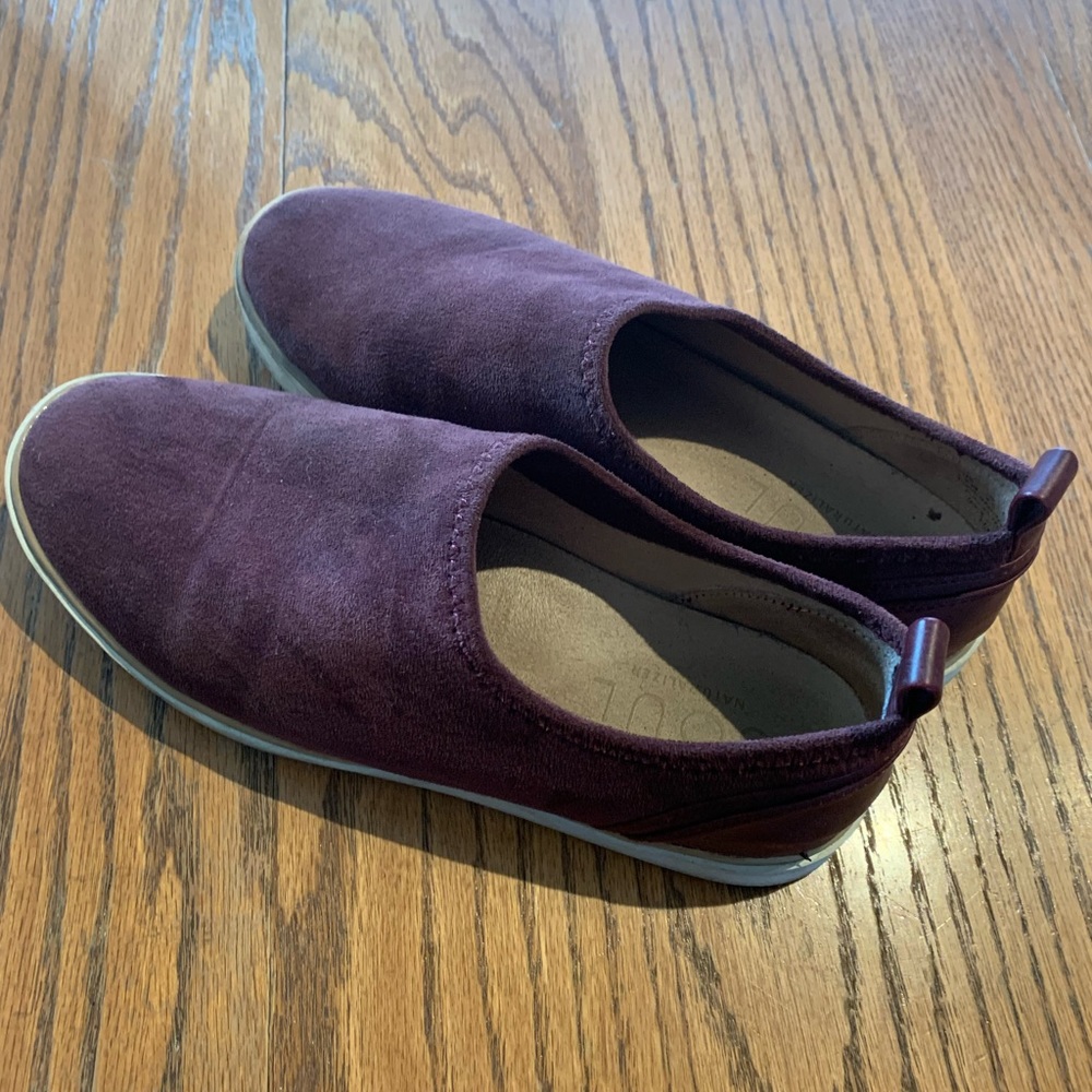 Soul Naturalizer Keeps Slip On Shoes Womans Size 7.5 W Maroon Plum Mules Loafers